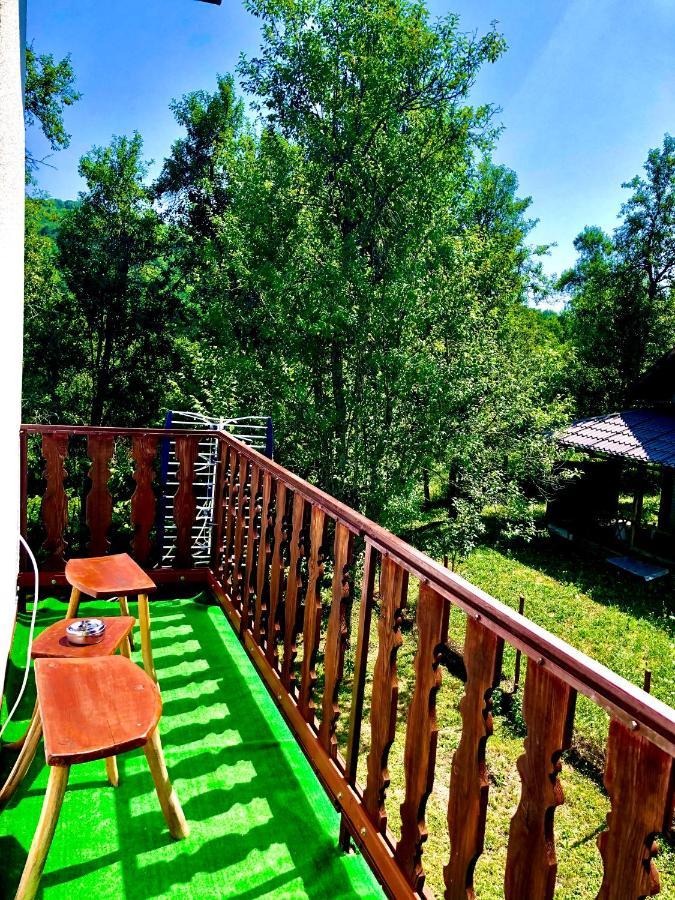 Guesthouse D&D Licko Petrovo Selo ภายนอก รูปภาพ